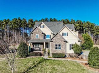 4086 Bordeaux Dr, Denver, NC 28037