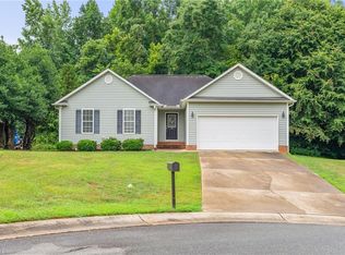 2202 Drake Ct, Graham, NC 27253