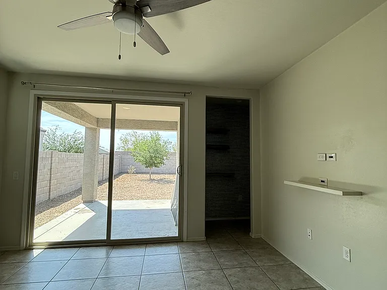 3924 N 308th Dr — Photo 18