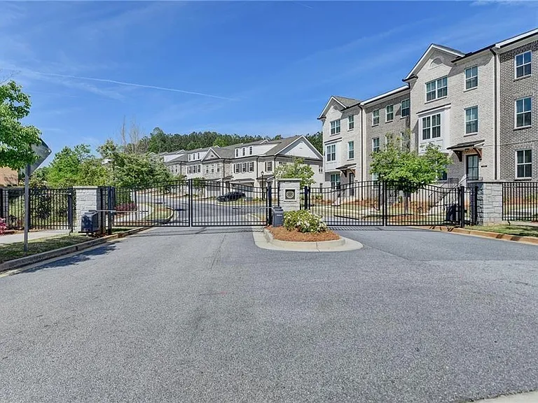 235 Sims Park Pl — Photo 26