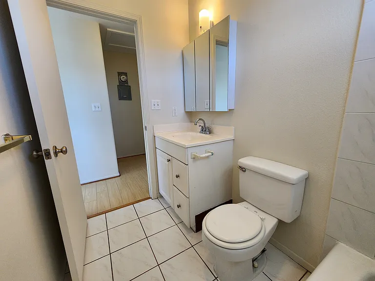 519 Hiram Ln #B — Photo 23