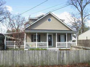 7832 E Shore Rd, Pasadena, MD 21122