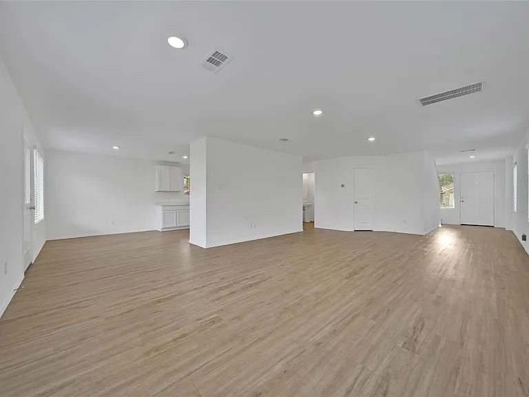 19554 Manduca Dr — Photo 7