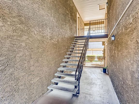 4th image of 5229 Indian River Dr Unit 240-321