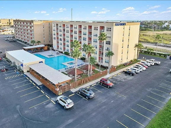 1 bed, 642 sqft, $1,790 — Photo 1
