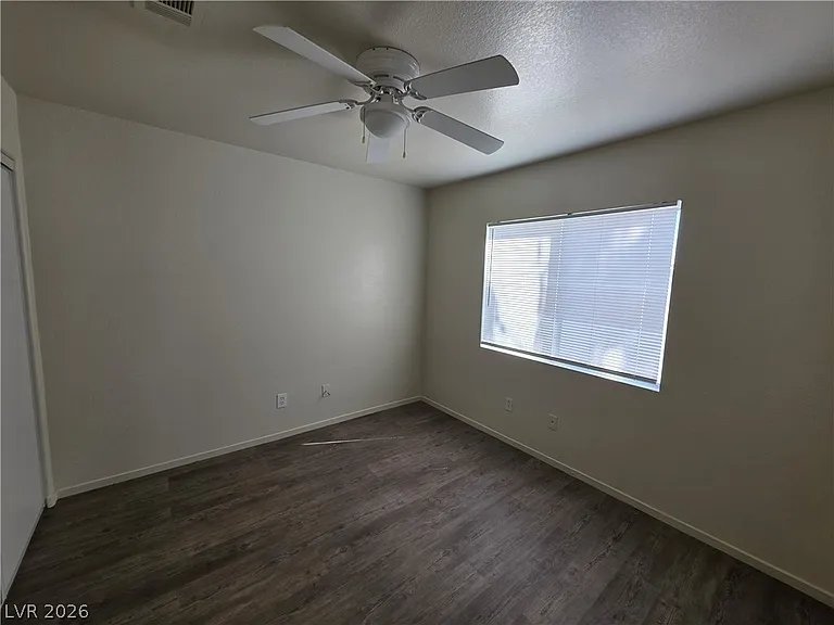 8829 Cornwall Glen Ave — Photo 41