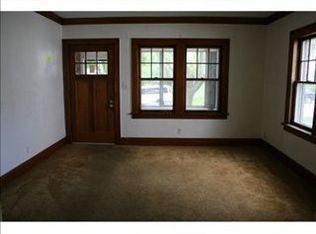 1330 Victoria Ave, Rockford, IL 61102