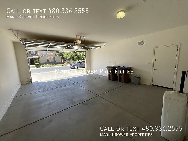 668 W Stanley Ave — Photo 20