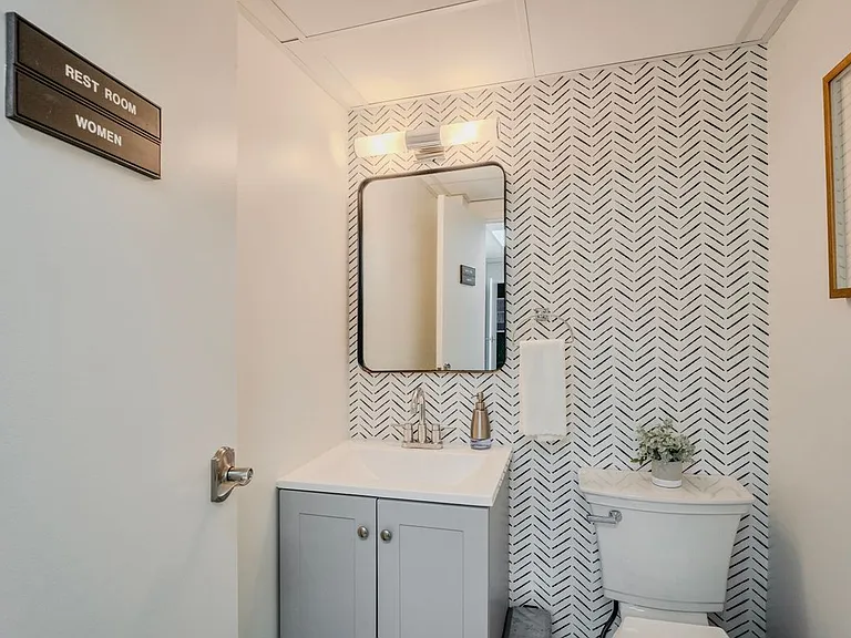 8296 Old Courthouse Rd #D — Photo 7
