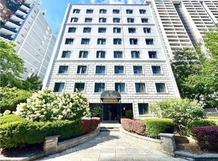 88 Wellesley St E #102, Toronto, ON M4Y 1H4