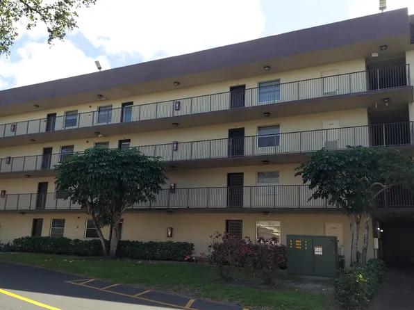 3321 NW 47th Terrace #326, Lauderdale Lakes, FL 33319