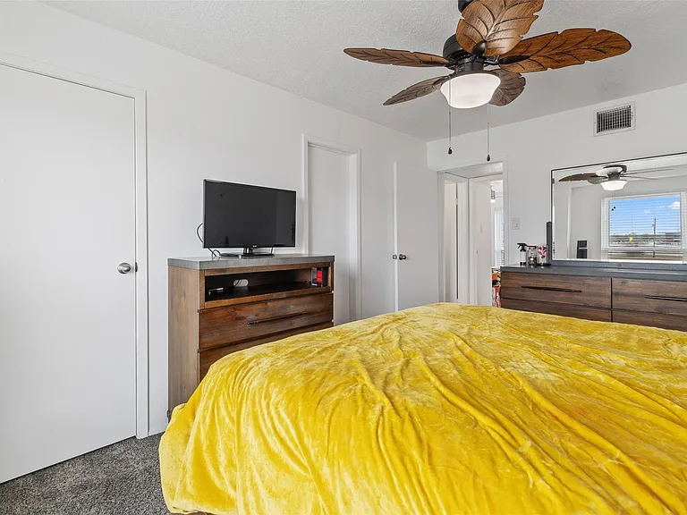 7600 Emmett F Lowry Expy #1102 — Photo 13