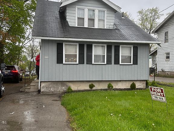 4th image of 2038 E Midlothian Blvd