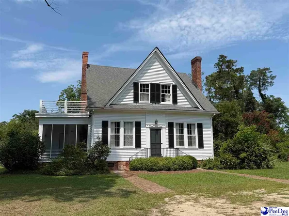 1124 S Charleston Rd, Darlington, SC 29532