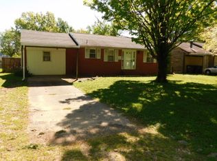 1926 S Walnut Ln, Evansville, IN