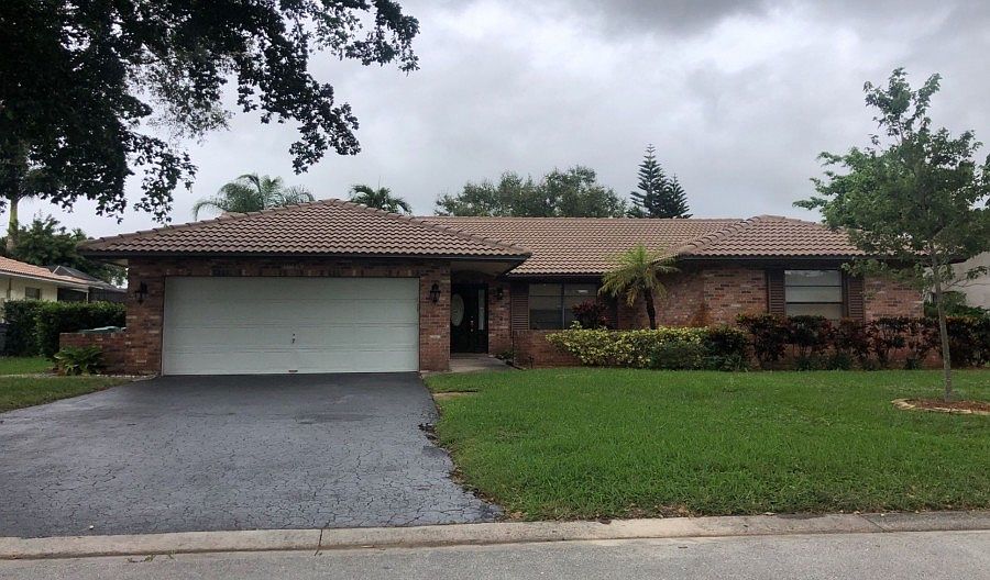 1st image of 10689 NW 2nd Pl