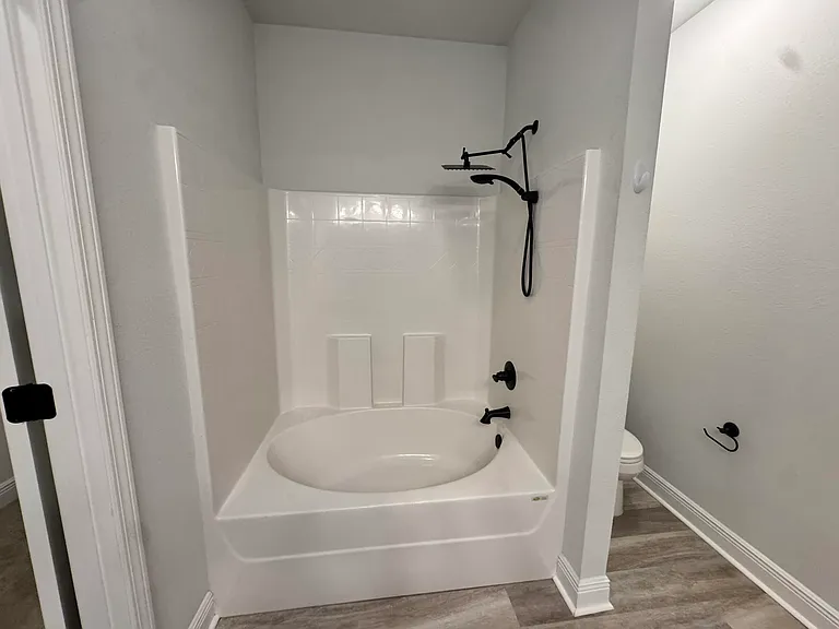 5723 Maggie Rose Cir — Photo 11