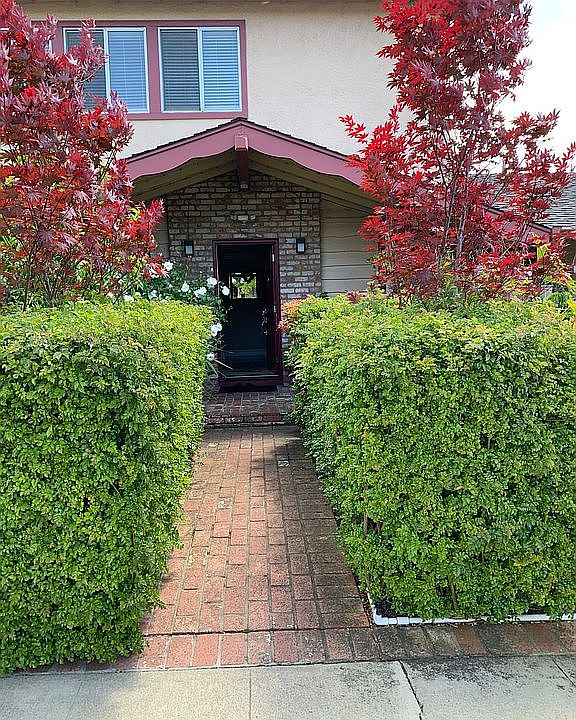 2nd image of 603 Gleneagle Ave