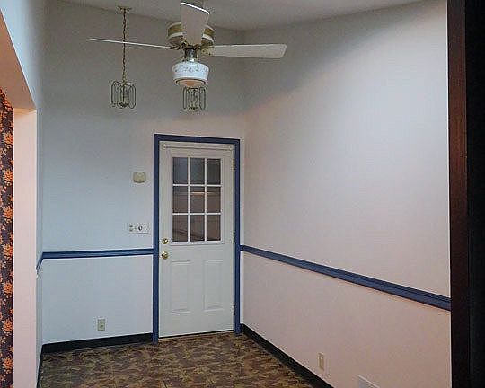4th image of 151 Kendall Dr W
