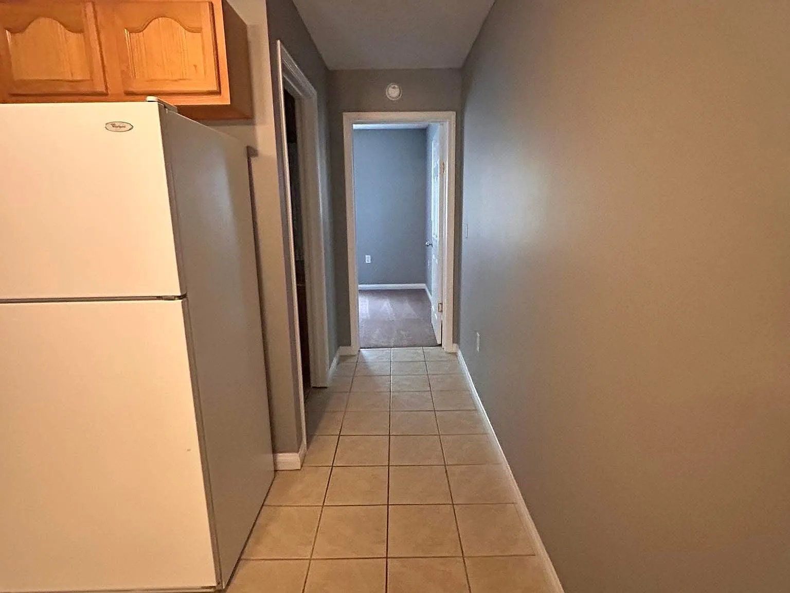 87 Sharon Dr — Photo 3