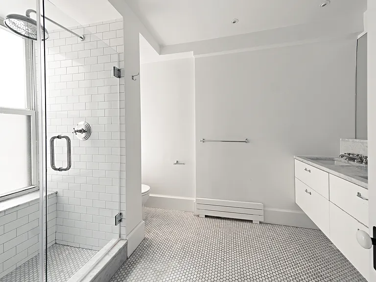 625 Greenwich St #2 — Photo 7