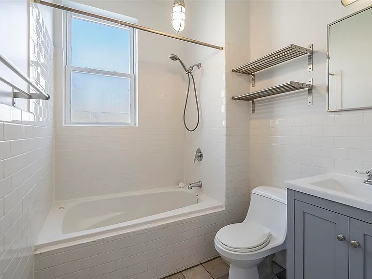 114A Cottage St #2 — Photo 16