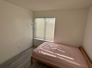 14542 Linden Ave, Irvine, CA 92606