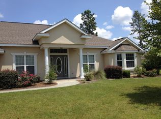 854 Carriage Ln, Waycross, GA 31503