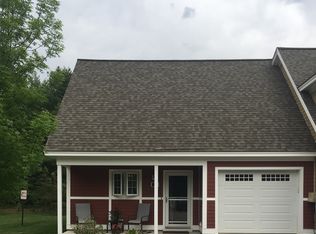 31 Agatha James Dr, Kennebunk, ME 04043