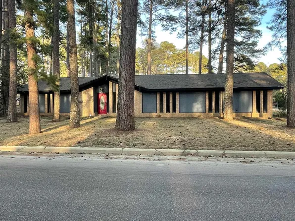 611 Overstreet Dr, Fordyce, AR 71742