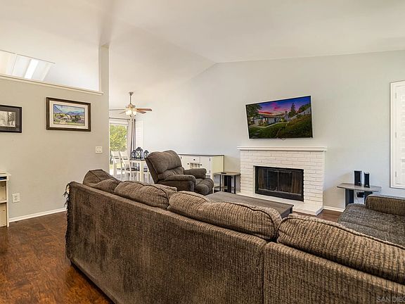 5th image of 24451 Leafwood Dr