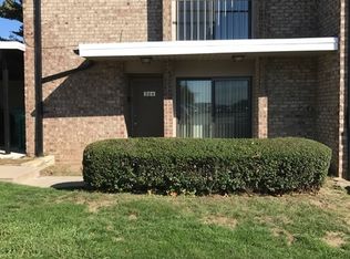 304 Camelot Dr, Pittsburgh, PA 15220