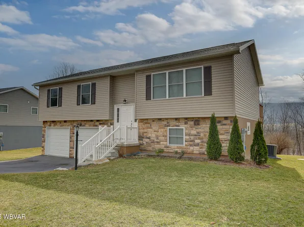 106 Whitetail Cir, Mill Hall, PA 17751