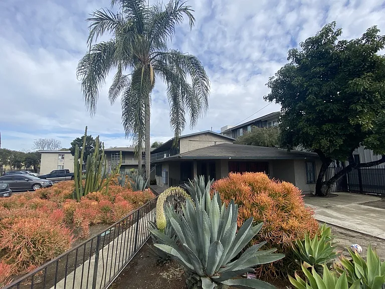 2203 E. El Segundo Blvd. (Elsegunbrook, LLC) — Photo 10