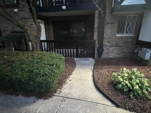 3rd image of 13616 Royal Ct APT 203