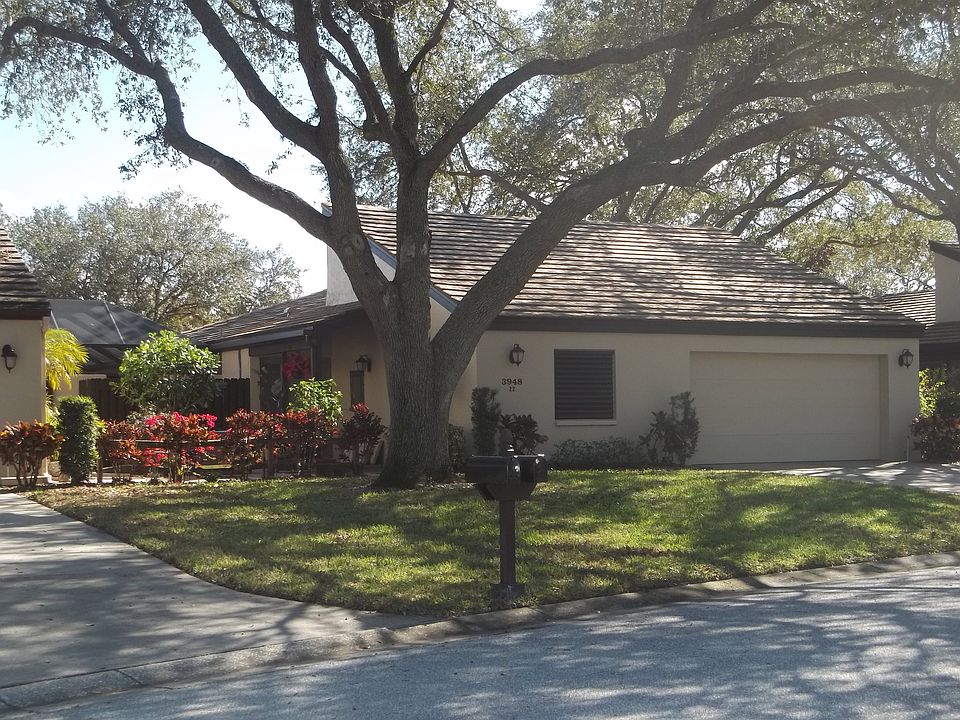 1st image of 3948 Glen Oaks Manor Dr