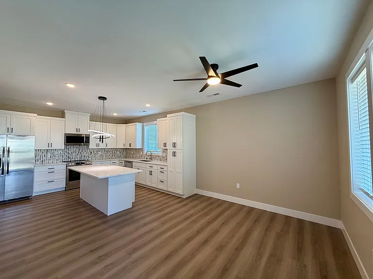 5316 W Wernett Rd — Photo 5