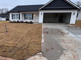 103 Brentley Dr, Chesnee, SC 29323