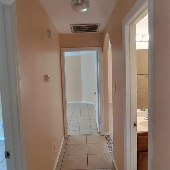 3604 Kingsborough Ave — Photo 9