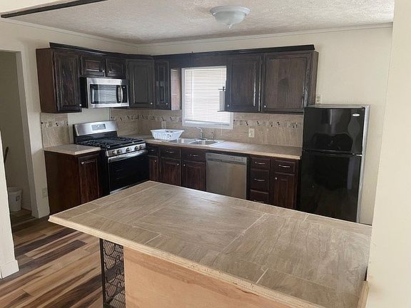4th image of 4881 S Garden Dr