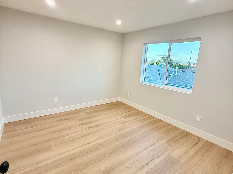 5607 N Muscatel Ave — Photo 15