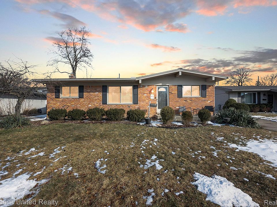 1st image of 8906 E Deborah Ct