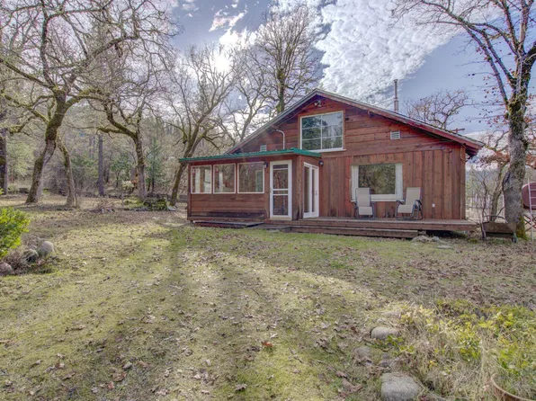 441 Creekside Ln, Hyampom, CA 96046