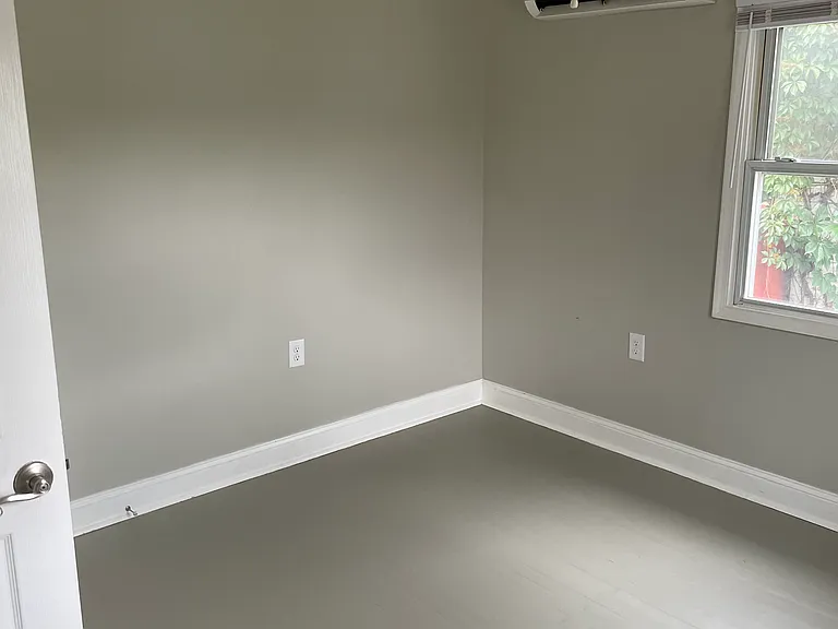 235 Port Republic Rd — Photo 5