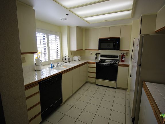 4th image of 34179 Calle Mora
