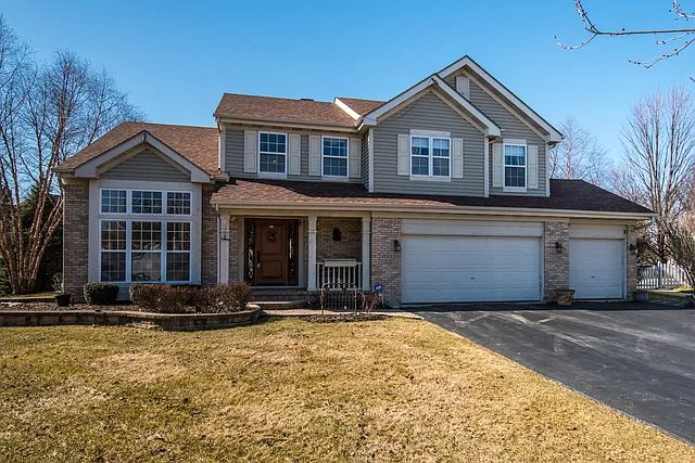 1530 Derby Ln photo 1