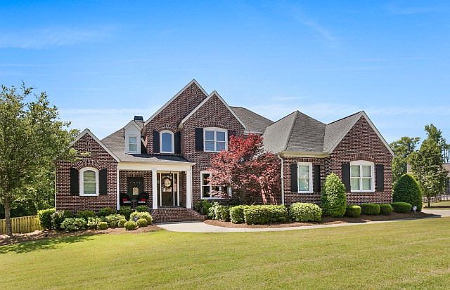 1st image of 1462 Knob Hill Cir