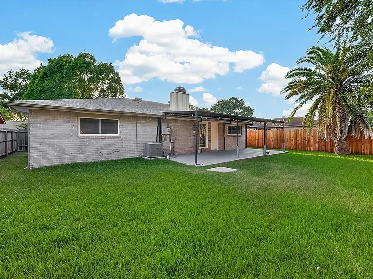 7338 Cornwall Bridge Ln — Photo 37