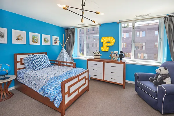 Sold by Brown Harris Stevens | media 9