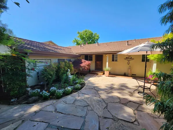 3413 Chenu Ave, Sacramento, CA 95821